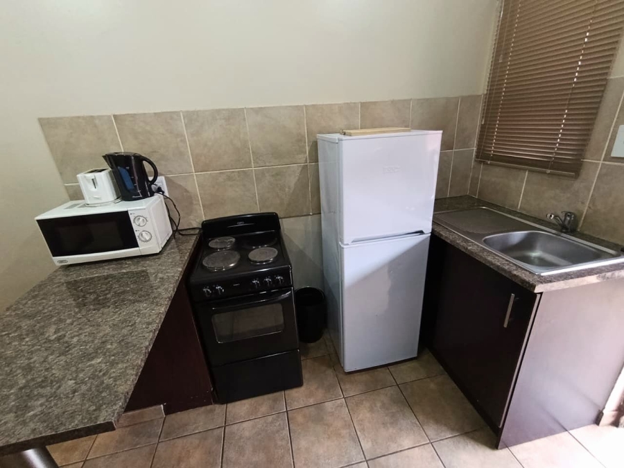 1 Bedroom Property for Sale in Vredenhof Sh Free State